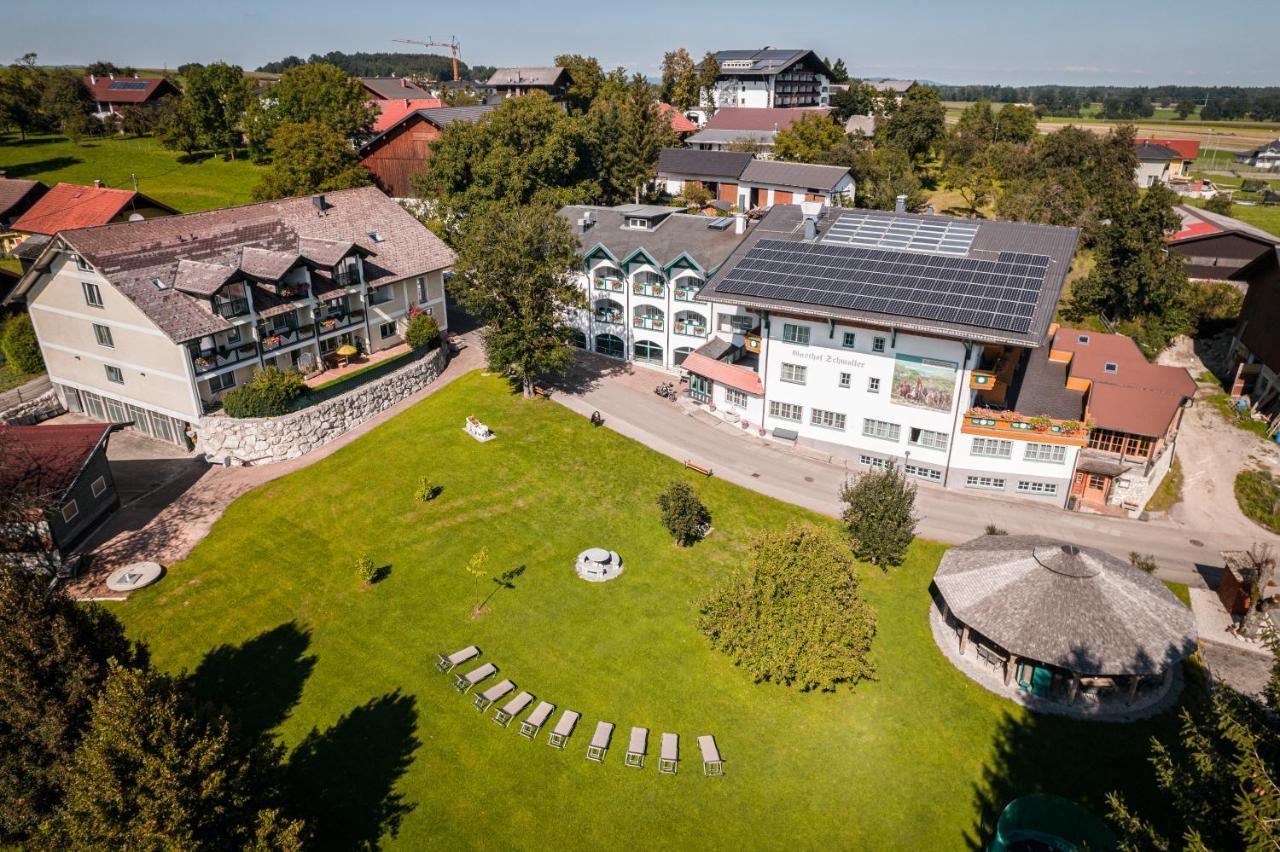 Voralpenhotel Schmoller Sankt Georgen im Attergau Exterior photo